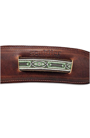 Pistachio - Forest - Clip